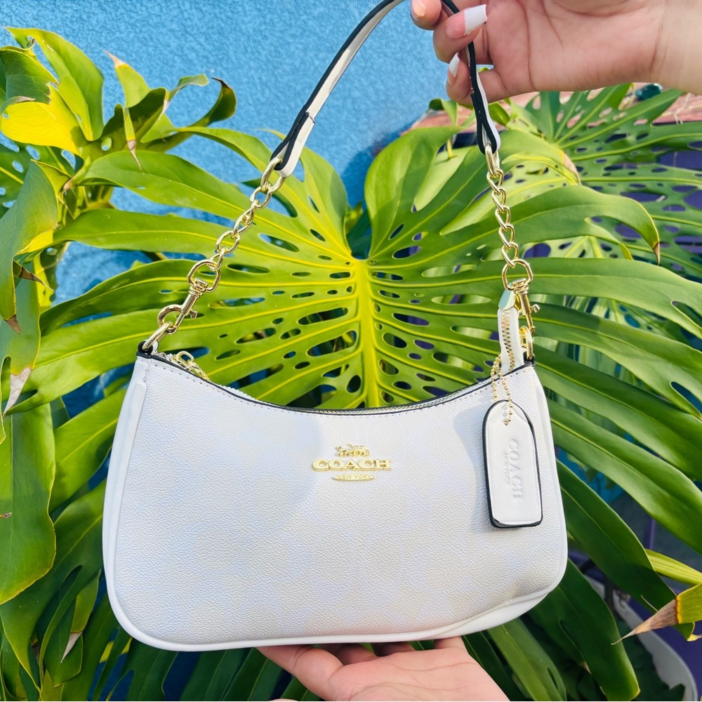 Coach Cream Leather Shoulder Bag with Gold Accents